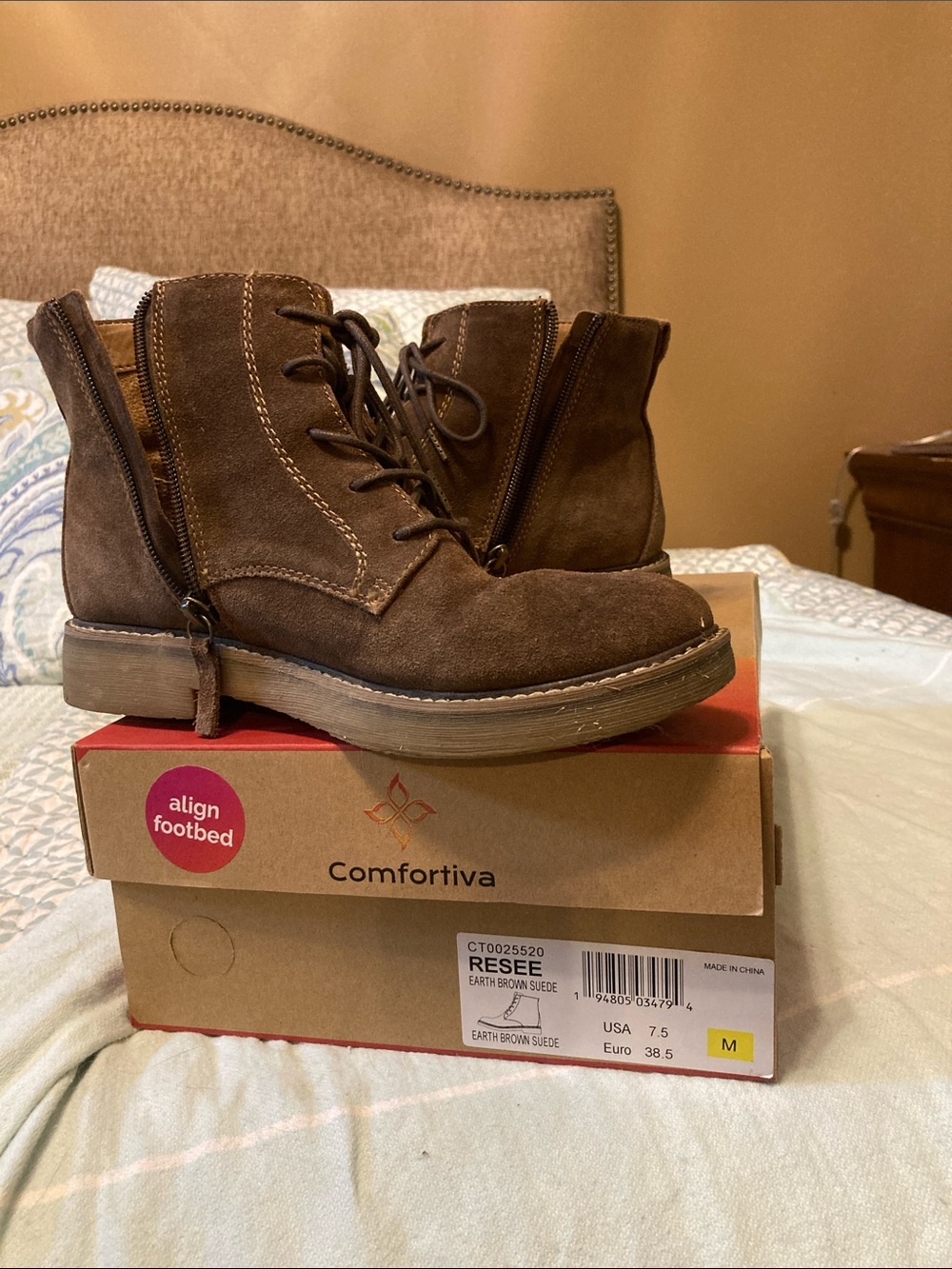 Comfortiva Reese Brown Suede Lace-Up Chukka Boots